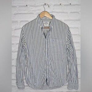 Hollister men’s casual button down shirt